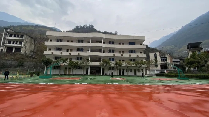 学校的全貌