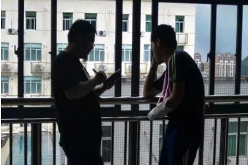 挪用学费到刷父母卡 再到网贷一路沉沦