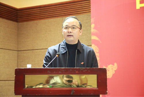 党委书记江涛同志代表第一届党委作工作汇报
