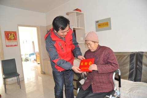 张店区沣水镇张一村遭遇车祸的张素丽
