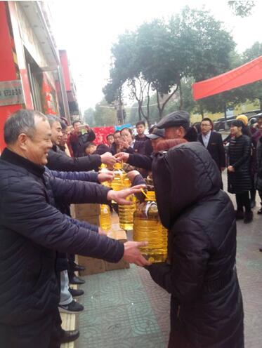 河南福彩暖冬行动 为百余户困难群众送温暖