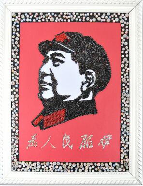 平面二等奖作品《为人民服务》