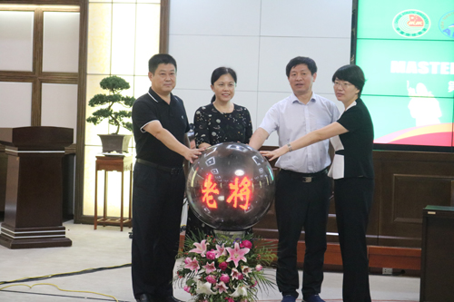 举办体育赛事 体彩为老年人体育活动创造条件