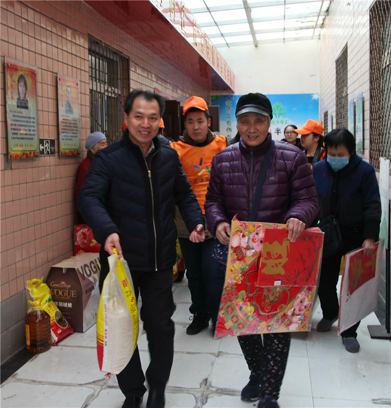 中央专项彩票公益金情暖夕阳关爱老年人