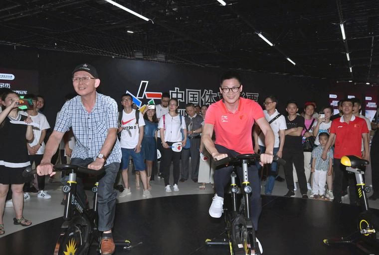 你的未来我愿同行 
