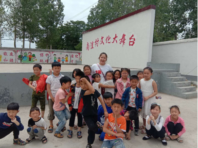 孩子们都特别开心