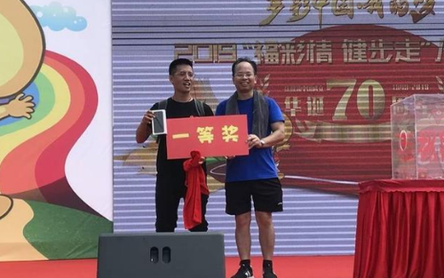 耗时一个半小时走完全程的李先生