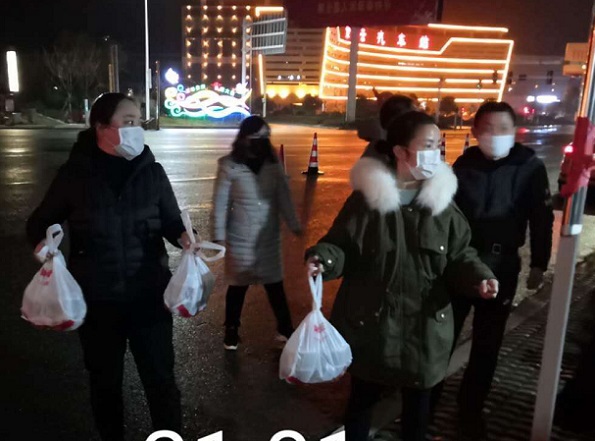 陈丽娜：“小水滴”折射出大光芒