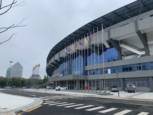 　修缮健身场馆 助力全民健身