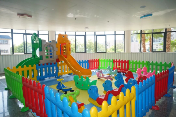 公益添暖，呵护孩童每一天